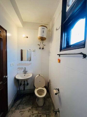 Bathroom in 2 BHK Builder Floor at Saket – for Rent