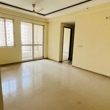 2 BHK Apartment For Rent in Jaypee Greens Kosmos, Sector 134