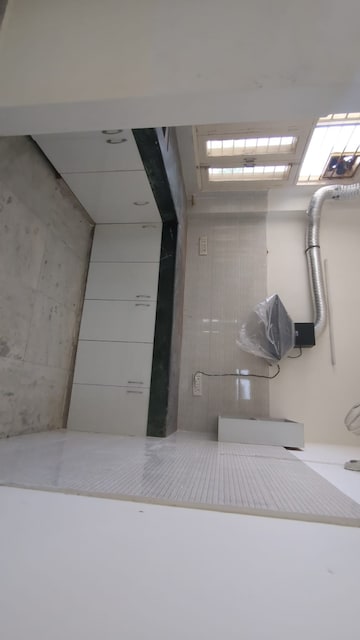 Bathroom in 6 BHK Independent House at Sector 49 – for Sale