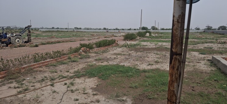 undefined, jewar  100 Sq.Yd. Plot In Jewar Greater Noida 8761214