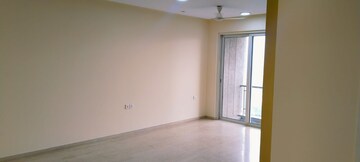 Room in 2 BHK Apartment at Runwal Greens, Mulund West – for Sale