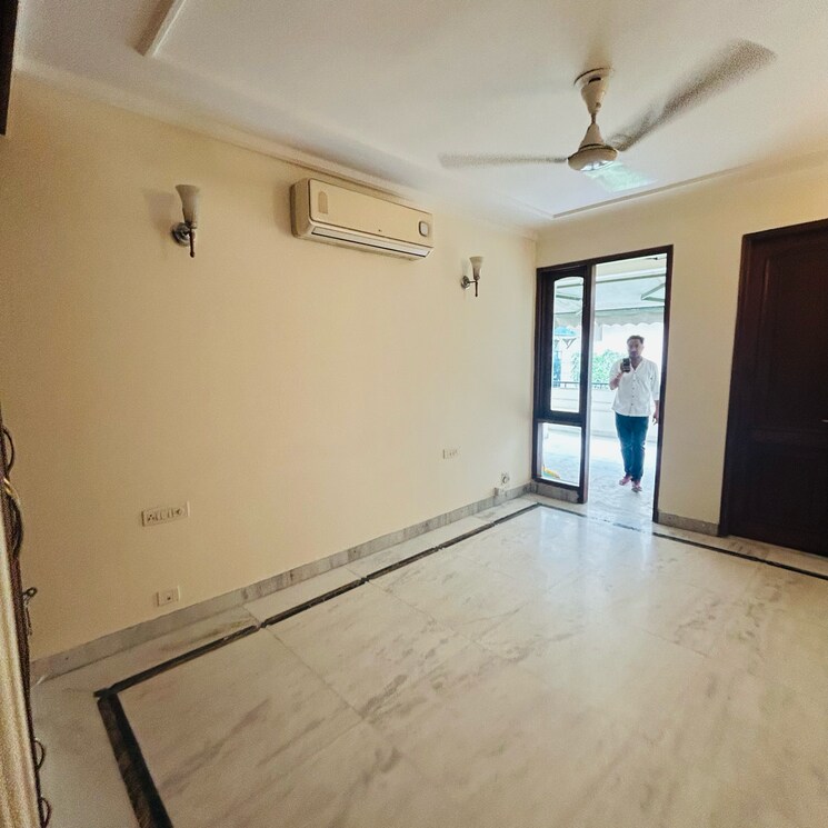 Room, ambience-island-lagoon 3 Bedroom 2610 Sq.Ft. Apartment In National Media Center Gurgaon 8761290