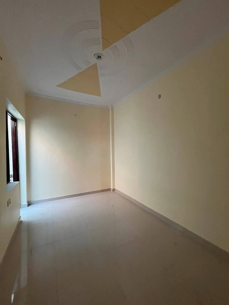 Room, jankipuram extension 2 Bedroom 900 Sq.Ft. Independent House In Jankipuram Extension Lucknow 8761295