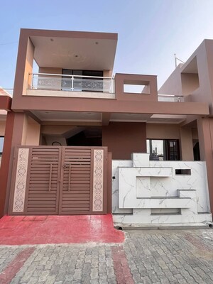 2 BHK Independent House For Sale in Jankipuram Extension