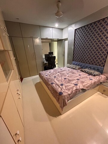 Bedroom in 1 BHK Apartment at Goregaon West – for Sale