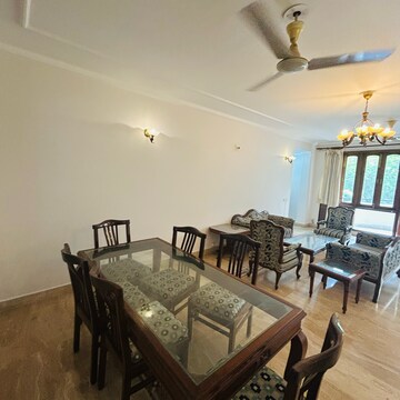 Gym in 3 BHK Apartment at Ambience Island Lagoon, National Media Center – for Rent