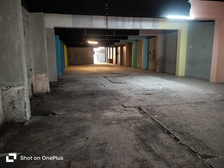  Parking, kothari-warehouse Commercial Warehouse 4500 Sq.Yd. In Kokanipada Thane 8761352