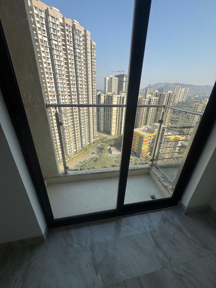 Balcony, risland-the-icon 3 Bedroom 1000 Sq.Ft. Apartment In Dhokali Thane 8761365