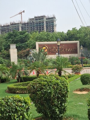 4 BHK Apartment For Sale in Central Park Bignonia Towers, Sohna Sector 32