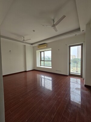 Room in 4 BHK Apartment at TGB Meghdutam, Sector 50 – for Sale