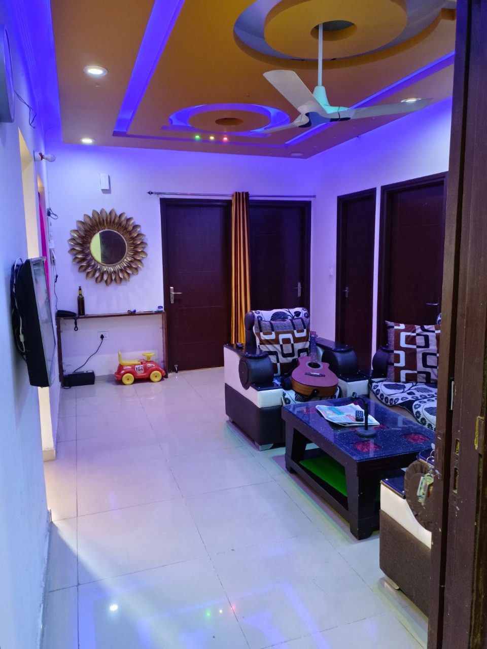 2 BHK 1200 Sq.Ft. Apartment in Dhavalgiri Apartment Sector 11