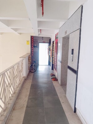 Building Lobby in 3 BHK Apartment at Amrapali Eden Park, Sector 50 – for Sale