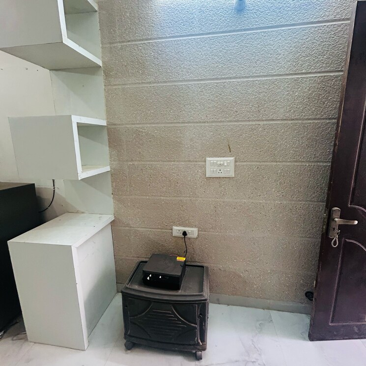 Room, kharar landran road 2 Bedroom 900 Sq.Ft. Apartment In Kharar Landran Road Mohali 8761459