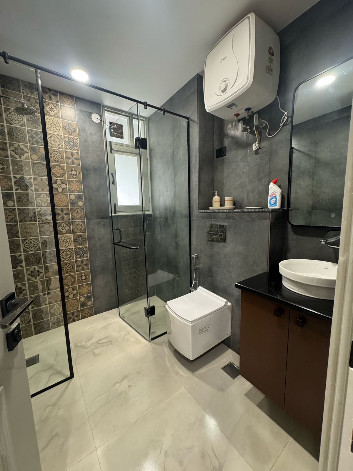 4 BHK + Pooja Room,Study Room 502 Sq.Ft. Builder Floor in Emaar Sco