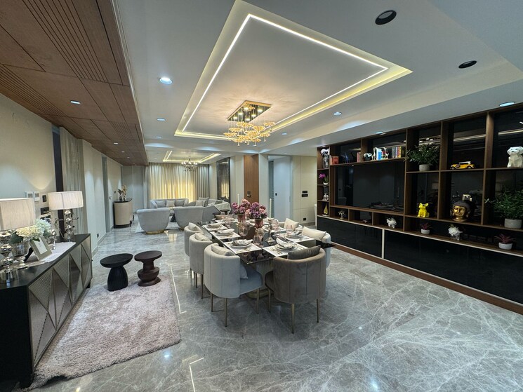  Parking, emaar-sco 4 Bedroom 502 Sq.Ft. Builder Floor In Sector 65 Gurgaon 8761467