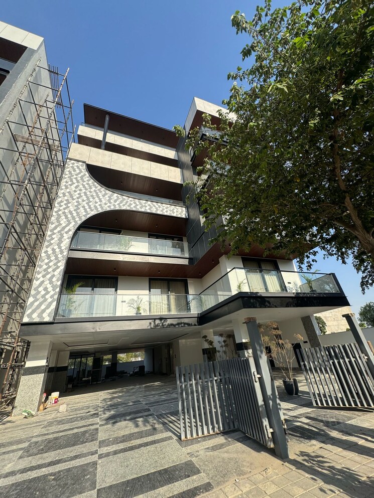 Exterior View, emaar-sco 4 Bedroom 502 Sq.Ft. Builder Floor In Sector 65 Gurgaon 8761467