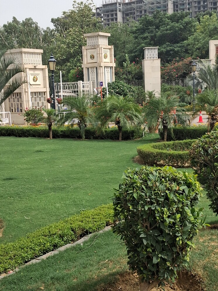 Garden, central-park-bignonia-towers 4 Bedroom 5581 Sq.Ft. Apartment In Sohna Sector 32 Gurgaon 8761476