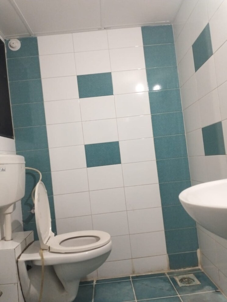 Bathroom, vasupujya-neco-skypark 3 Bedroom 966 Sq.Ft. Apartment In Pimple Nilakh Pune 8761492