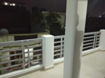 Balcony in 2 BHK Builder Floor at Kamta – for Rent