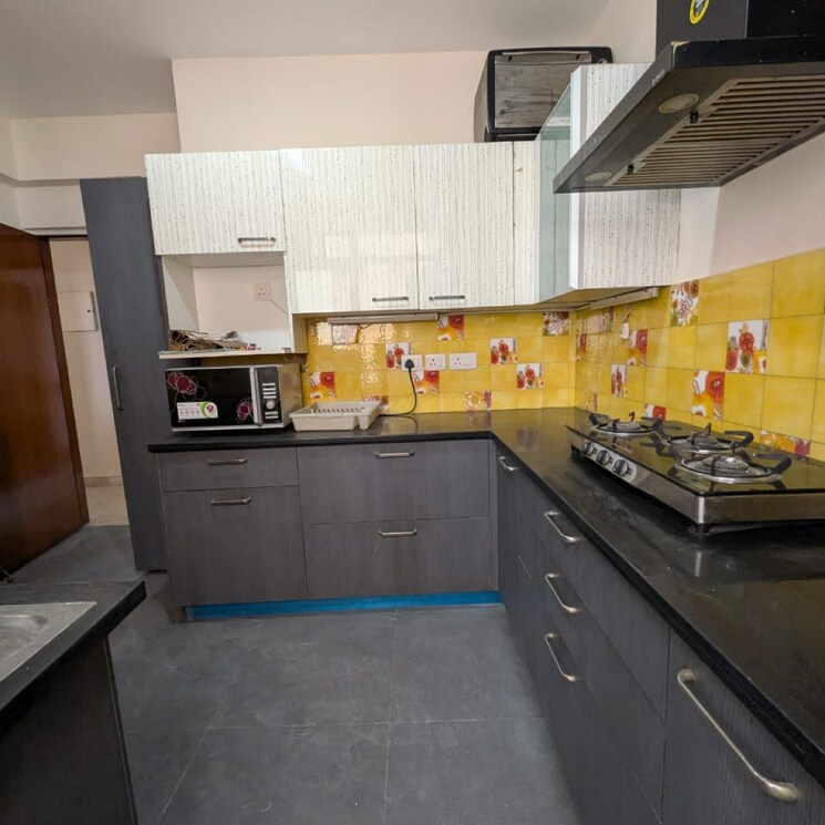 Kitchen, suncity-essel-tower 2.5 Bedroom 1350 Sq.Ft. Apartment In Maruti Vihar Gurgaon 8761532