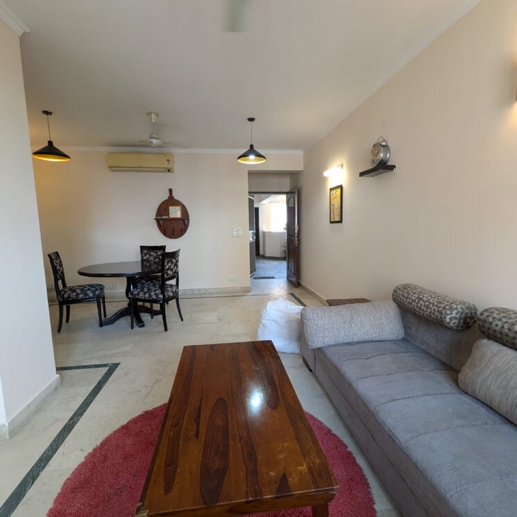 Living Room, suncity-essel-tower 2.5 Bedroom 1350 Sq.Ft. Apartment In Maruti Vihar Gurgaon 8761532