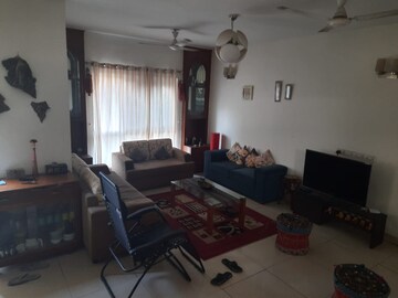 Living Room in 3 BHK Apartment at Unitech Heritage City, Sector 25 – for Rent