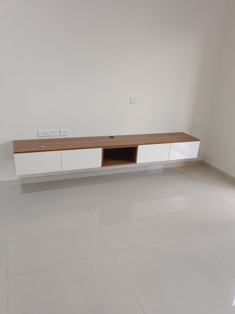 4 BHK + Pooja Room 1718 Sq.Ft. Apartment in L&T Raintree Boulevard