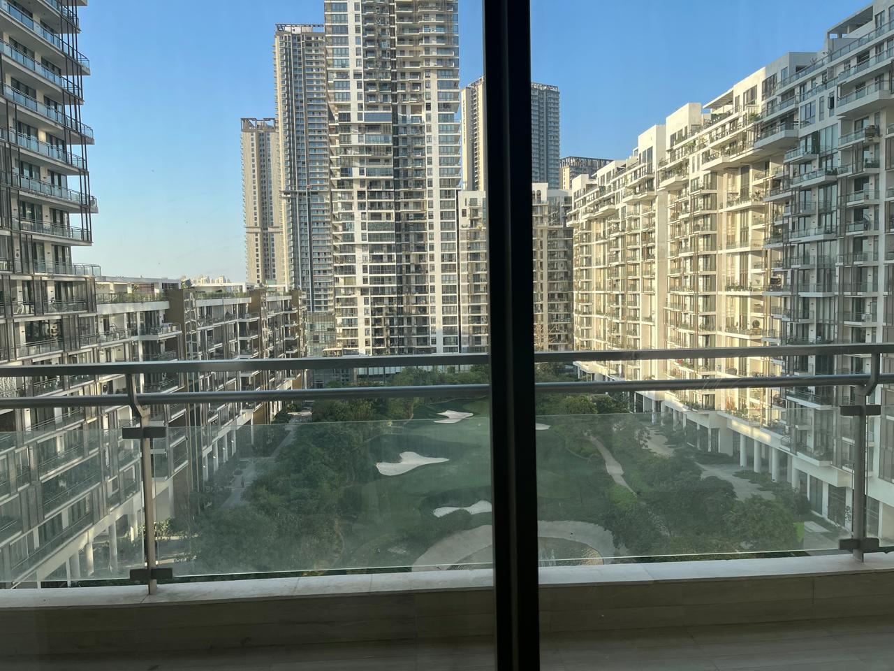 3.5 BHK + Pooja Room,Servant Room Apartment For Rent in M3M Golf Estate Fairway West