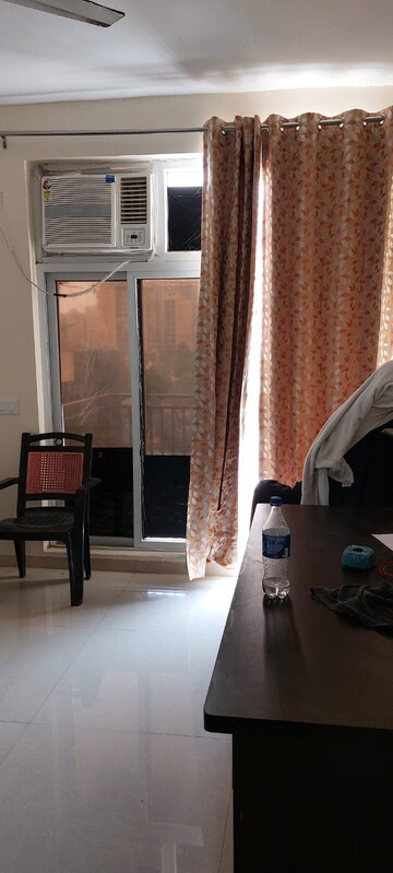 Living Room in 3.5 BHK Apartment at Ansal Celebrity Meadows, Sushant Golf City – for Rent