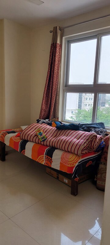 Bedroom in 3.5 BHK Apartment at Ansal Celebrity Meadows, Sushant Golf City – for Rent