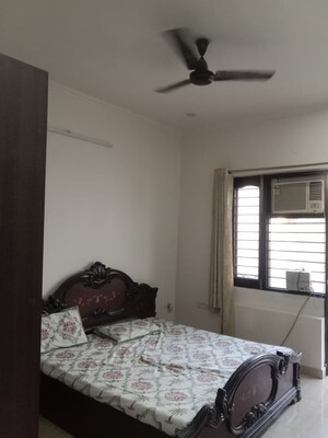 Living Room in 1 BHK Apartment at Sector 21c – for Rent
