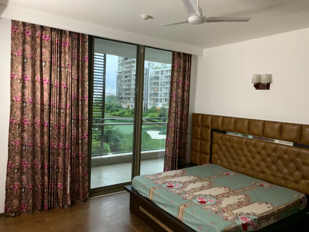 3 BHK + Pooja Room,Servant Room 3898 Sq.Ft. Apartment in M3M Golf Estate Fairway East