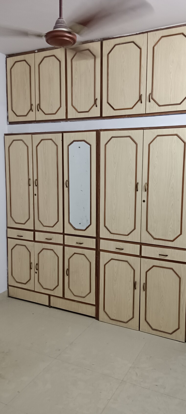 undefined, kalyan west 1.5 Bedroom 750 Sq.Ft. Apartment In Kalyan West Thane 8761690