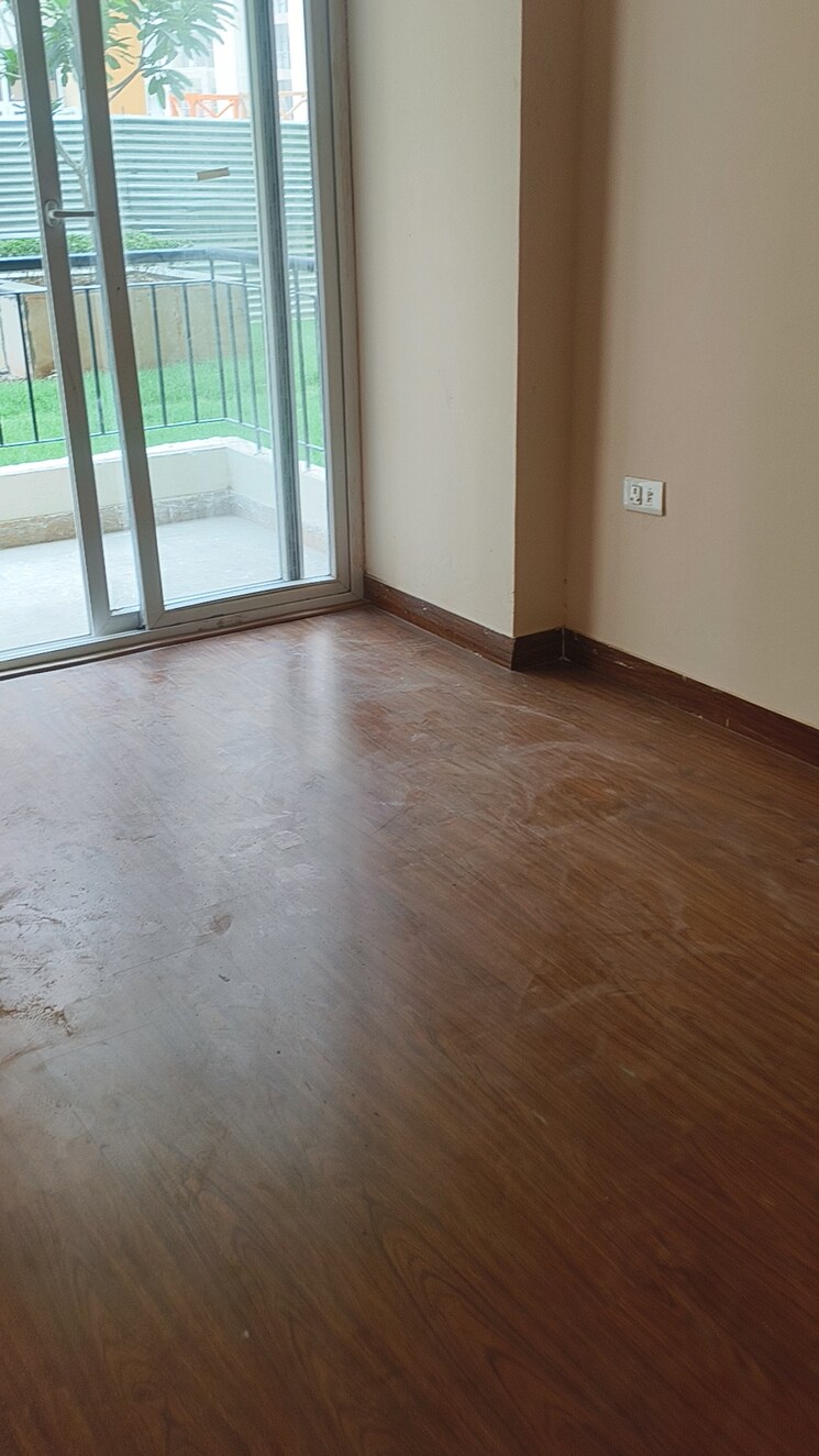 Room, amrapali-dream-valley 2.5 Bedroom 920 Sq.Ft. Apartment In Tech Zone 4 Greater Noida Greater Noida 8761719