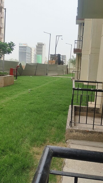 Balcony in 2.5 BHK Apartment at Amrapali Dream Valley, Tech Zone 4 Greater Noida – for Rent