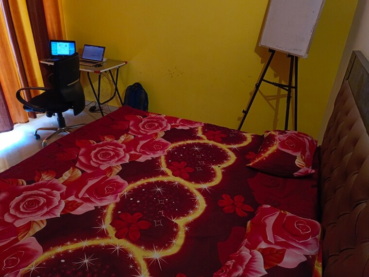 Bedroom, shubh-city 3 Bedroom 1900 Sq.Ft. Apartment In Gaur City 1 Greater Noida 8761682