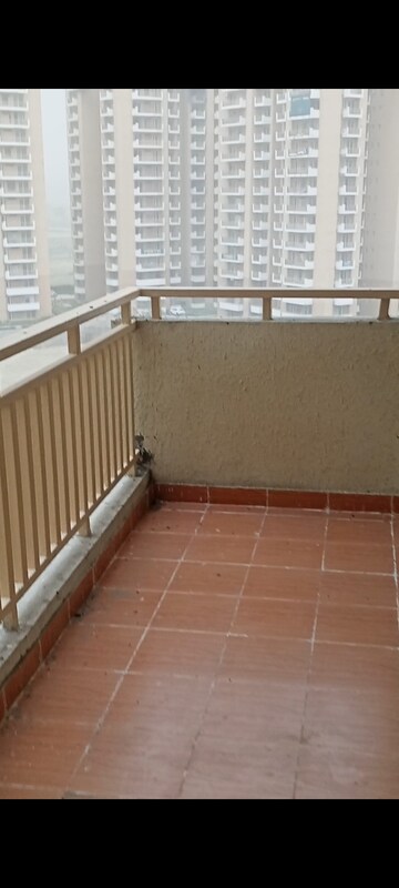 Balcony in 3 BHK Apartment at Ansal Estella, Sector 103 – for Rent