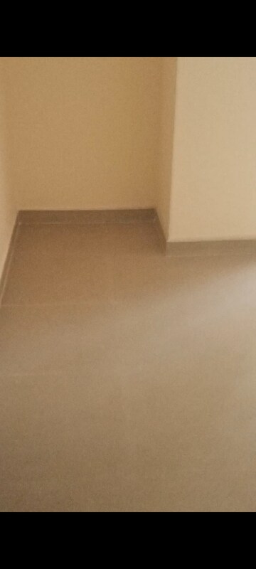 Room in 3 BHK Apartment at Ansal Estella, Sector 103 – for Rent