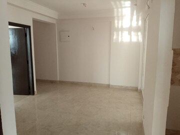 Room in 2 BHK Apartment at Amrapali Enchante, Tech Zone 4 Greater Noida – for Rent