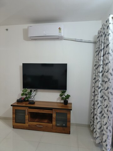 Furnished Amenities in 3 BHK Apartment at Majestique Signature Towers, Balewadi – for Rent