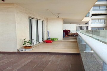 Bedroom in 3 BHK Apartment at Omkar Alta Monte, Malad East – for Rent