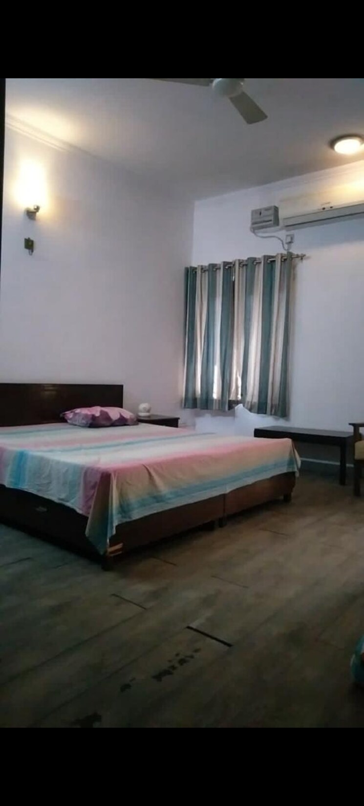 Bedroom, panchsheel park 2 Bedroom 1100 Sq.Ft. Builder Floor In Panchsheel Park Delhi 8761815