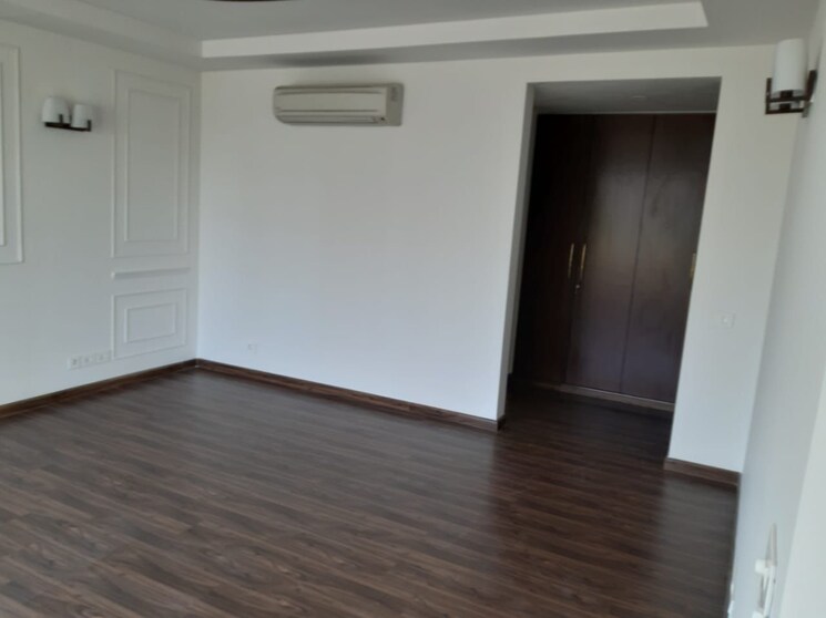 Room, emaar-marbella 4 Bedroom 5605 Sq.Ft. Villa In Sector 66 Gurgaon 8761857