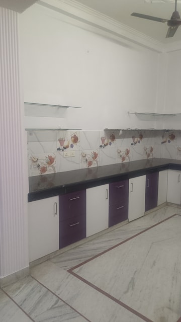 Kitchen in 2 BHK Builder Floor at Indira Nagar – for Rent