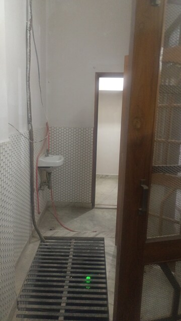 Bathroom in 2 BHK Builder Floor at Indira Nagar – for Rent