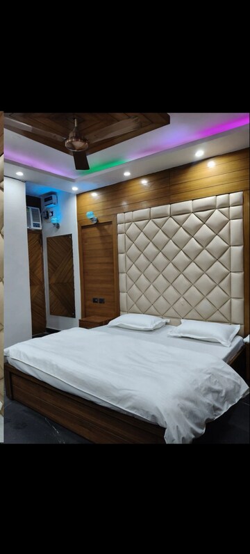 Bedroom in 5 BHK Builder Floor at Greater Kailash I – for Rent