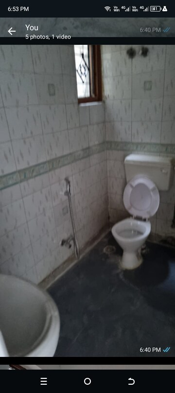 Bathroom in 2.5 BHK Independent House at Omicron 1a Greater Noida – for Rent