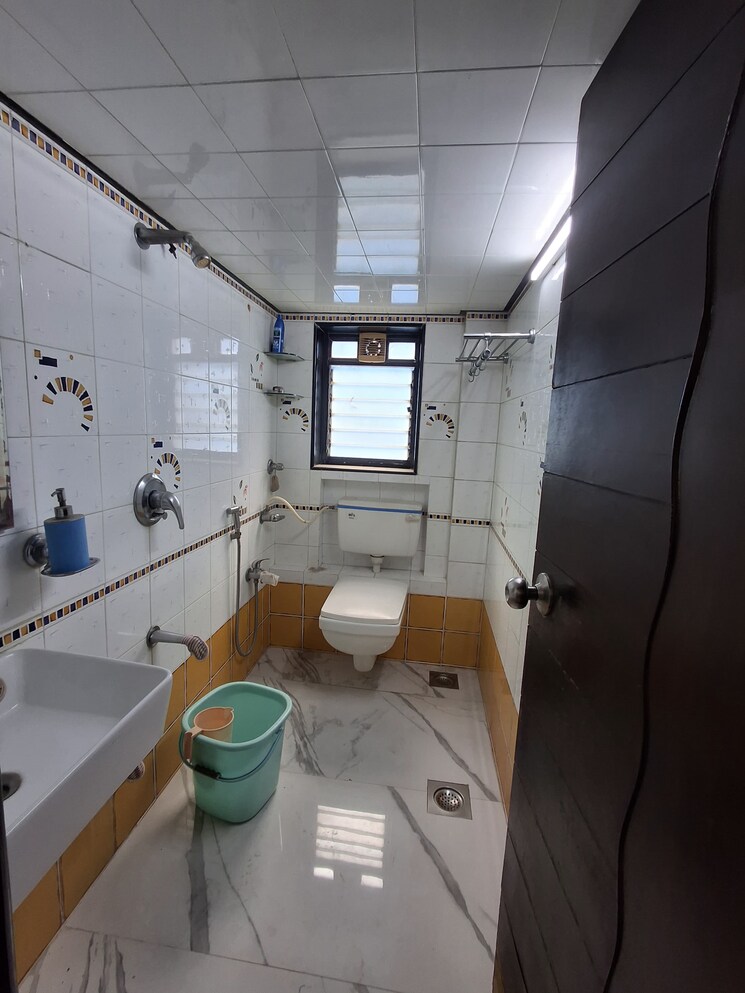 Master Bedroom, kanakia-paris 2.5 Bedroom 900 Sq.Ft. Apartment In Bandra East Mumbai 8761903