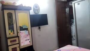 Furnished Amenities in 2 BHK Builder Floor at Govindpuri – for Sale