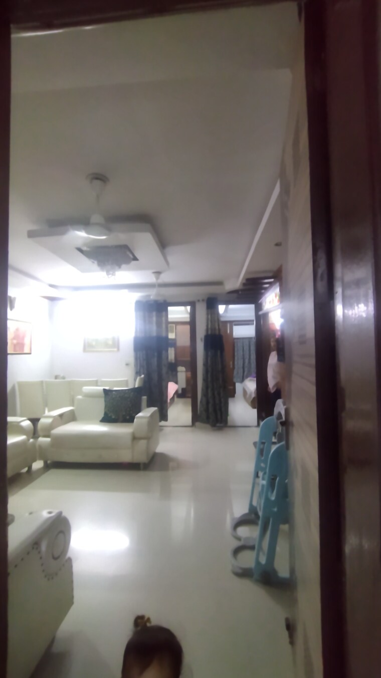 Gym, govindpuri 2 Bedroom 1400 Sq.Ft. Builder Floor In Govindpuri Delhi 8761905